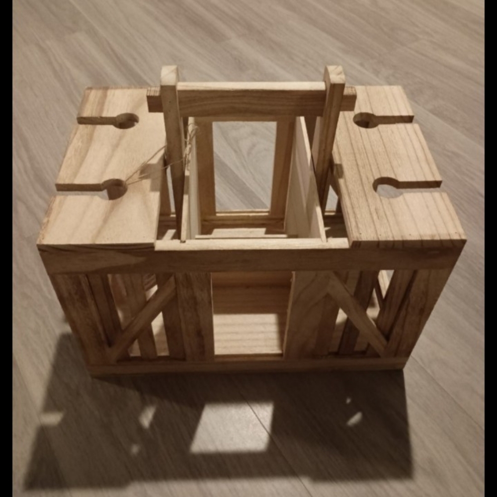 Wooden Crate Carrier